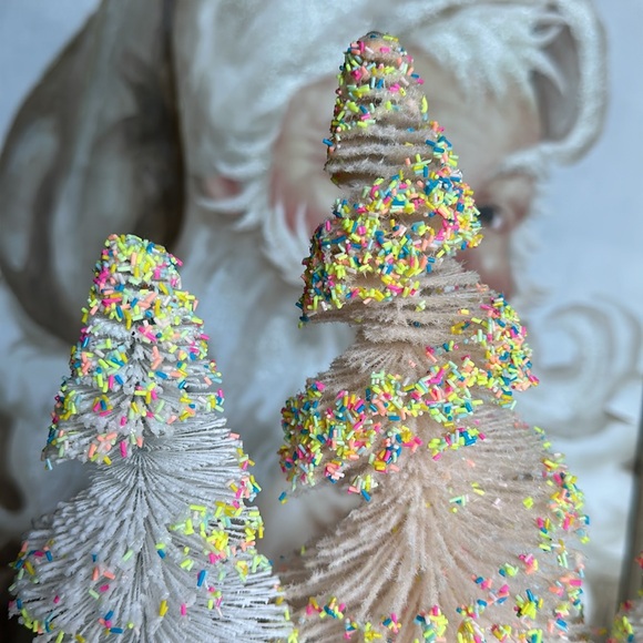 Cupcakes and Cashmere Confetti Christmas Tree set - Picture 3 of 3